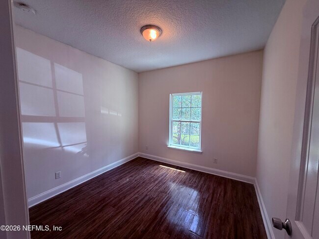 Building Photo - 6609 Osceola St