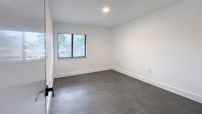 Building Photo - 11822 SW 108th Terrace