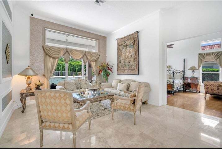 Building Photo - 10857 Japonica Ct