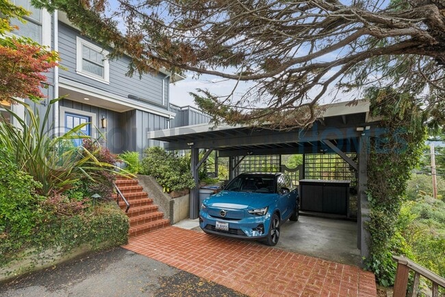 Building Photo - Furnished Mill Valley Home with Mt. Tam Views | Available Through December  - FOUNDATION