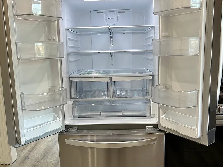 Building Photo - 2719 Alta St