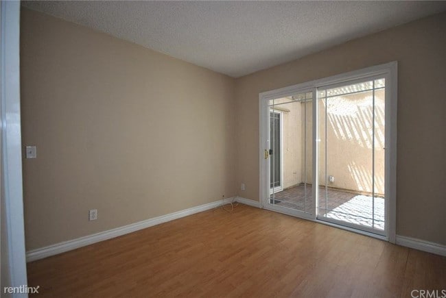 Building Photo - 2 br, 4 bath House - 2927 Gingerwood Cir