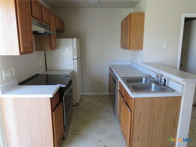 Building Photo - 5701 Redstone Dr
