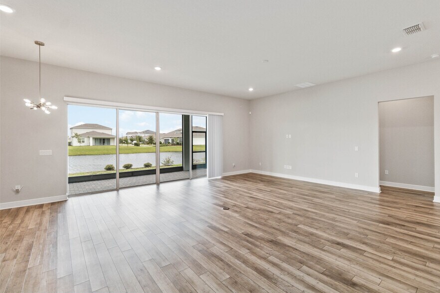 Building Photo - 13823 Tybee Beach Ln