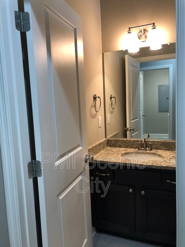 Building Photo - 7020 Cooley Rd