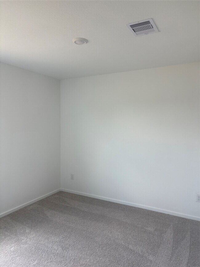 Building Photo - 18688 Barrichello Dr