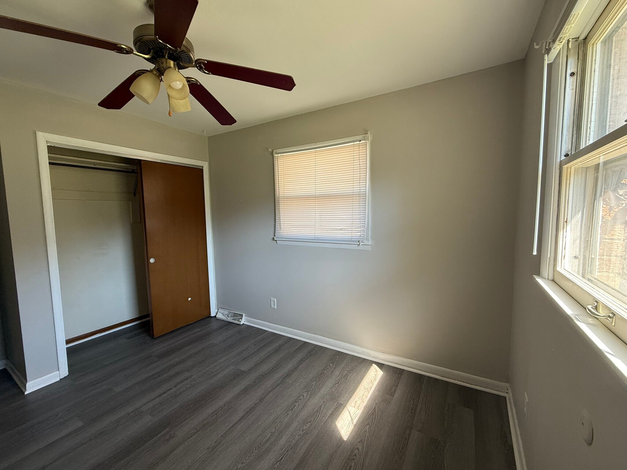 Building Photo - 1744 Desoto Ln