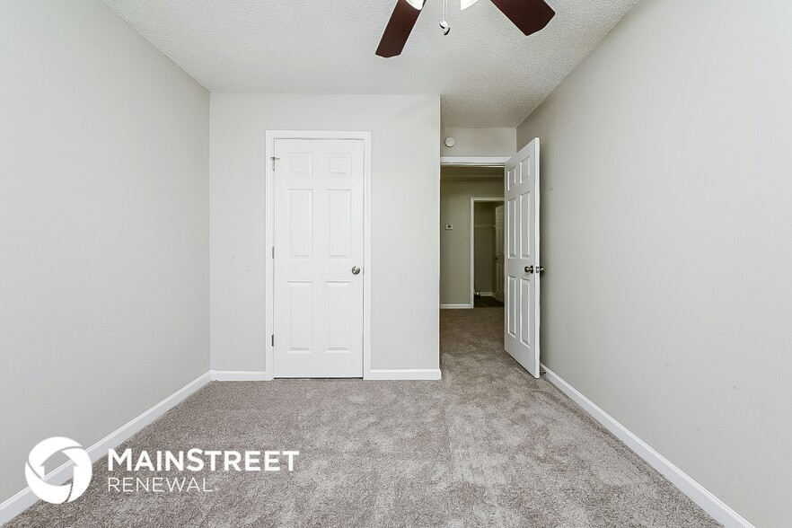 Building Photo - 520 Hansen Dr