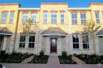 Building Photo - 209 Lily Ln