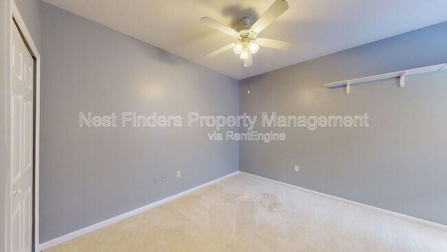 Building Photo - 9744 Summer Grove Way W