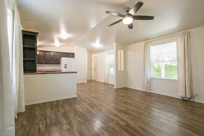 Building Photo - 3111 Granite Dr