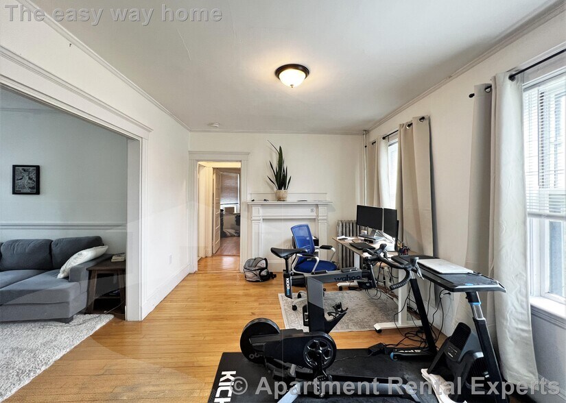 Building Photo - 269 Huron Ave