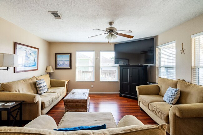 Building Photo - 820 Sandollar-SI ID1351282P