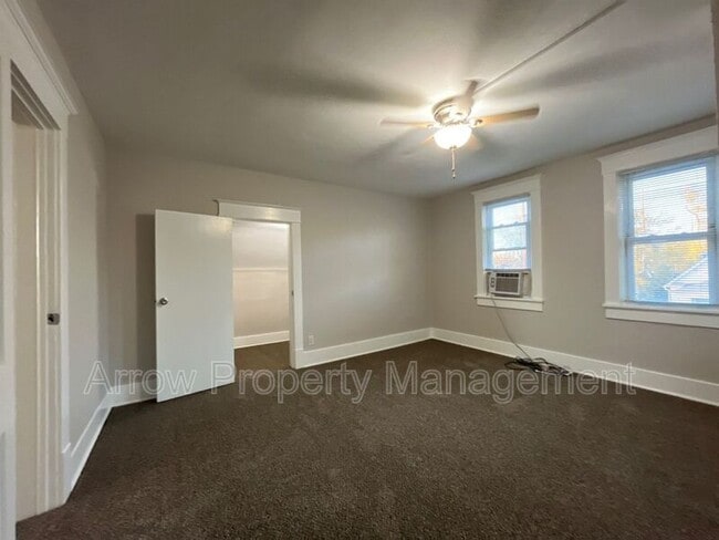 Building Photo - 1201 Charleston St