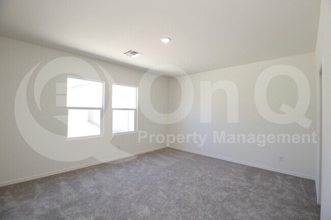 Building Photo - 24182 W Hidalgo Ave