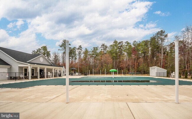 Building Photo - 7233 Statesman Blvd