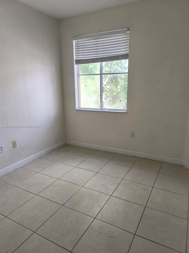 Building Photo - 7050 NW 177th St