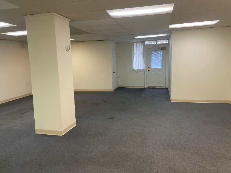 Building Photo - 227 E Pomfret St