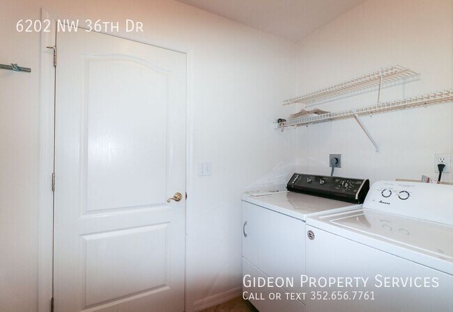 Building Photo - 6202 NW 36th Dr