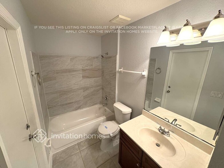 Building Photo - 23283 Mulligan Ave