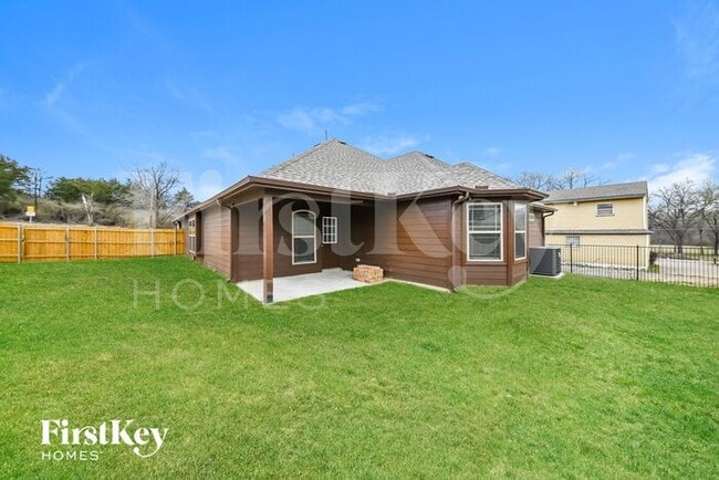 Building Photo - 6014 Kemrock Dr