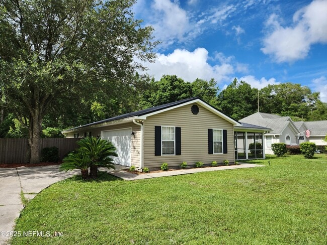 Building Photo - 37127 Lorena Dr