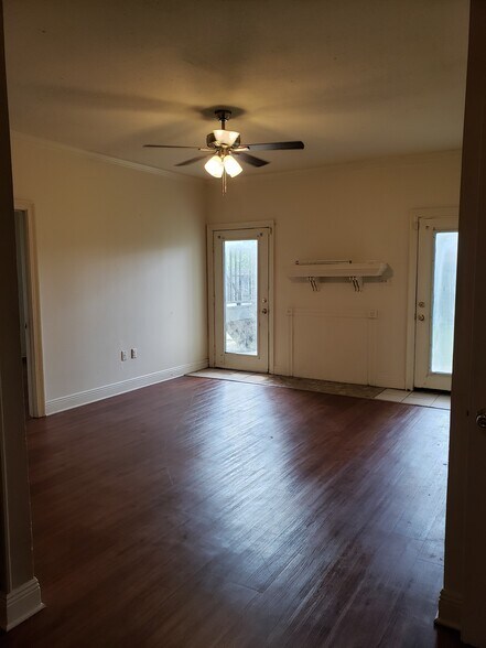 Building Photo - 8083 Bayou Fountain Ave