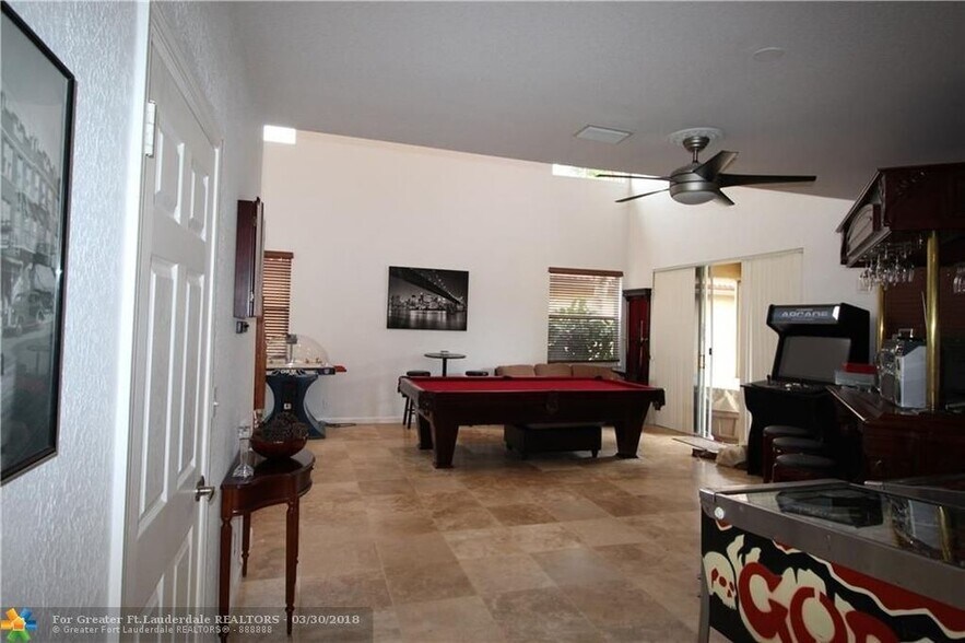 Building Photo - 11126 Harbour Springs Cir