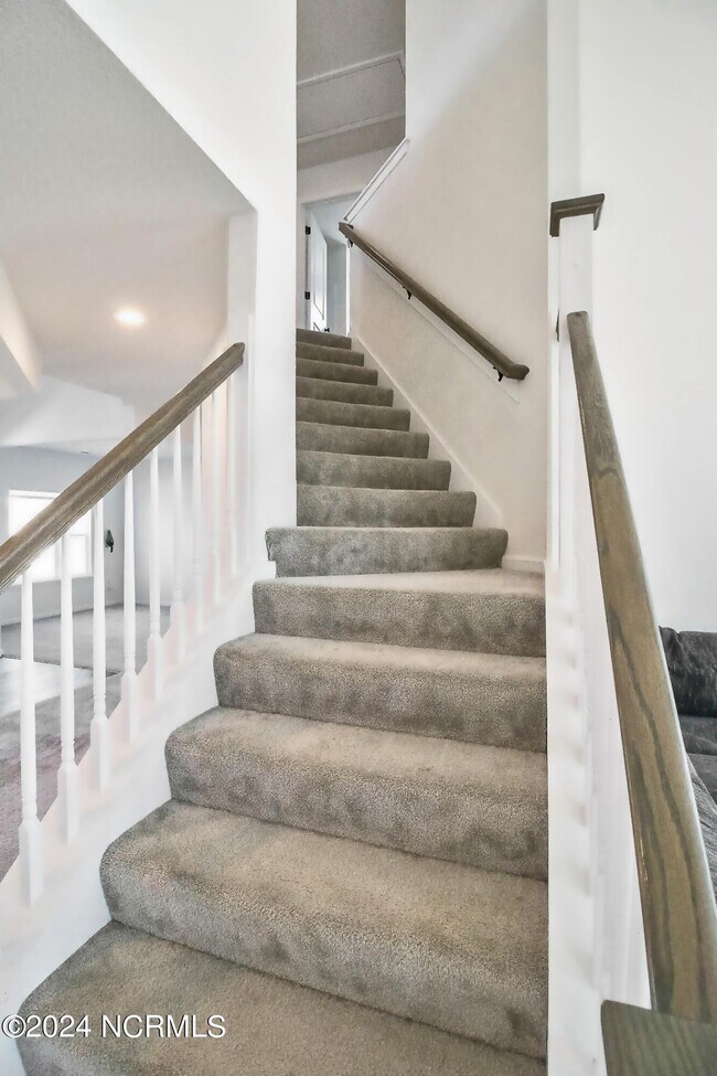 Building Photo - 107 Gander Dr