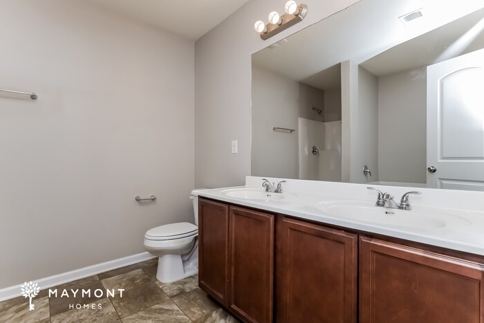 Building Photo - 1515 Hydrangea Ln