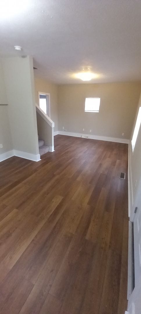 Building Photo - Recently Remodeled 2-Bedroom, 2-Bathroom Home – $1,100/Month - Accepting Section 8