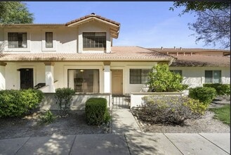 Building Photo - Beautifully Updated 3-Bedroom Home Near Cottle Park