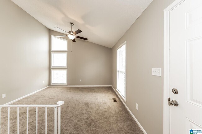 Building Photo - 1626 Mardis Dr