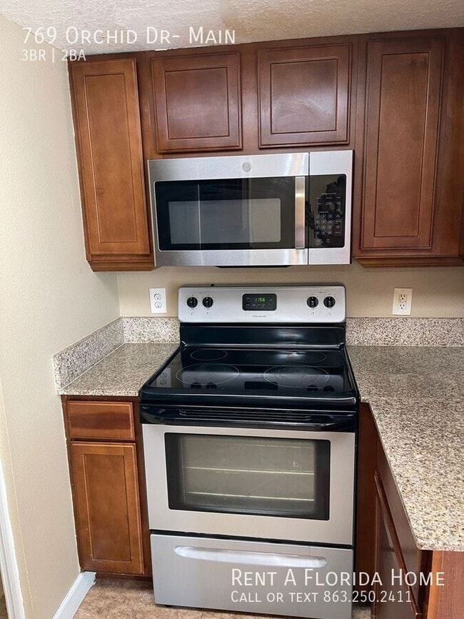 Building Photo - 769 Orchid Dr