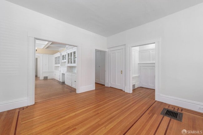 Building Photo - 3877 Jackson St
