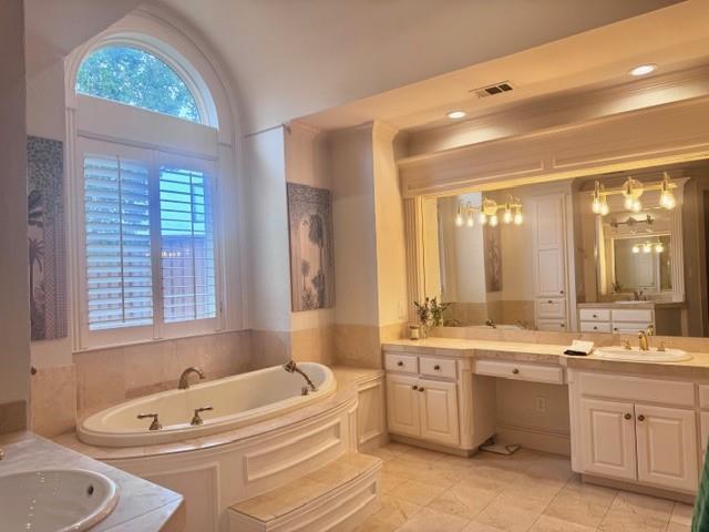 Building Photo - 5933 King William Dr