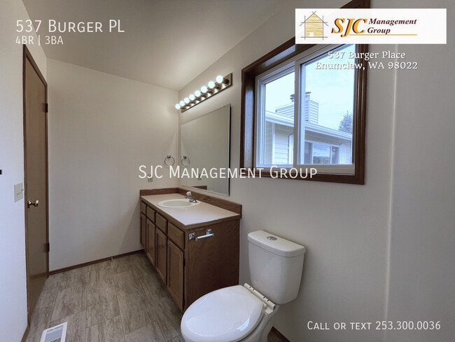 Building Photo - 537 Burger Pl