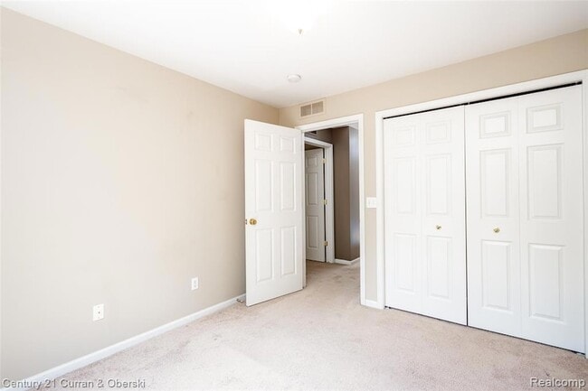 Building Photo - 39660 Rockcrest Ln