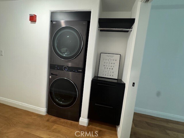 Building Photo - 12011 Goshen Ave