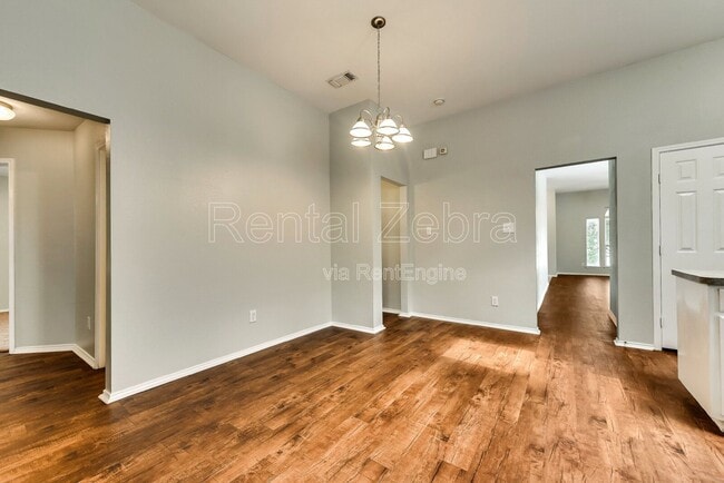 Building Photo - 109 Flyaway Ln
