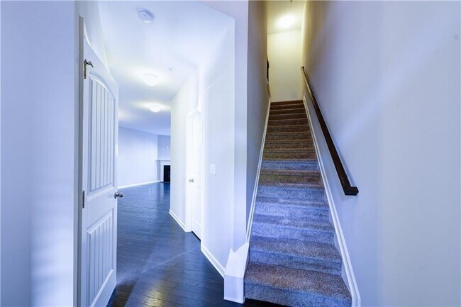 Building Photo - 1226 Fischer Trace
