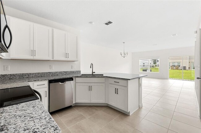 Building Photo - 2804 Moonshadow Ct