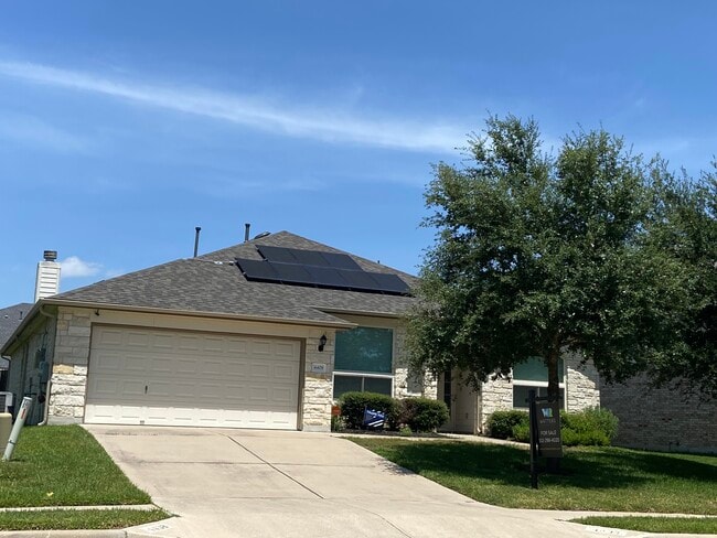 Primary Photo - 4408 Hidden Lake Xing