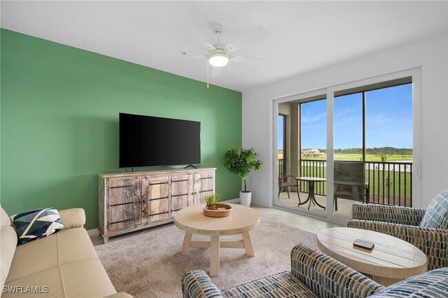 Building Photo - 15285 Grn Acrs Ave