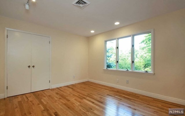 Building Photo - 8 Deborah Ct