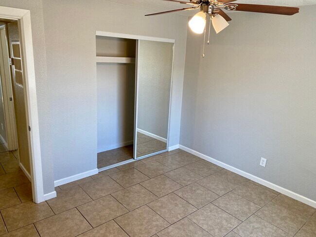 Building Photo - 349 N 11th St