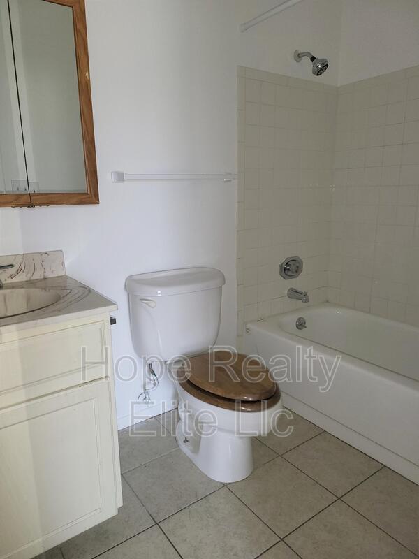 Building Photo - 2463 Astrozon Cir