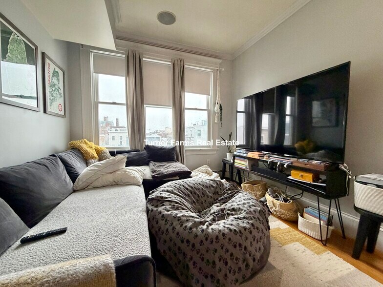 Building Photo - 3 Grimes St