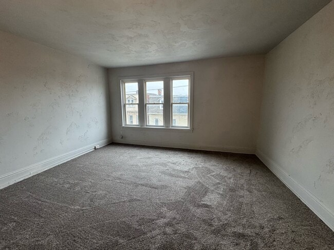 Building Photo - 37 N Belvidere Ave