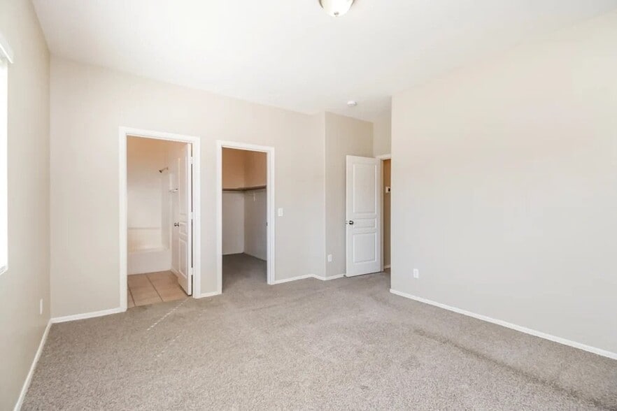 Building Photo - 903 W St Kateri Ave